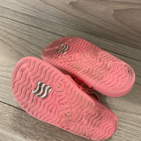 🩴 EEUC NATIVE Sandals Toddler Girls C12: Pink - Picture 3 of 5